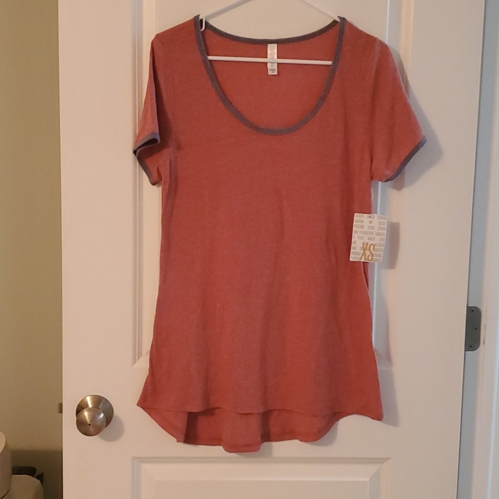 LuLaRoe shirt